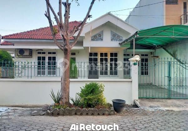 Rumah 1 Lantai Siap Huni di Taman Pondok Indah Surabaya
