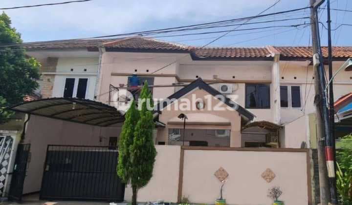 Dijual Rumah Babatan Pilang 2 Lantai Row Jalan Lebar Jual Cepat