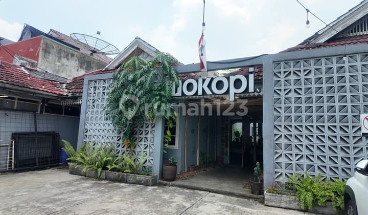 Disewakan Over Kredit Rumah Cafe di BSD By Rumah Chinida (Lw)