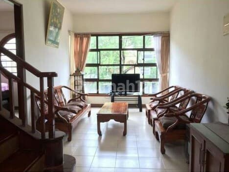 Disewakan Rumah Town House di Permata Hijau By Rumah Chinida (Jb)