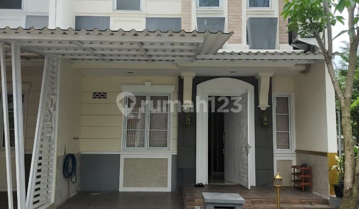 Disewakan Rumah Vanya Park di Cluster Azura By Rumah Chinida (Jb)