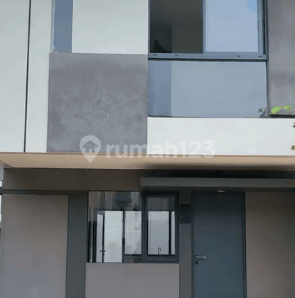 Disewakan Rumah 2 Lantai di Cluster Cove By Rumah Chinida (Lv)