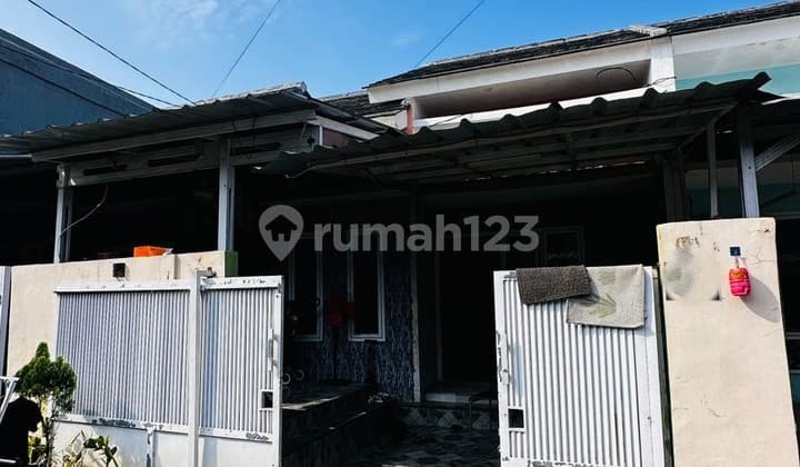 House with Freehold Title (SHM) for Sale in Cluster Lavender Suradita By Rumah Chinida (Rt)
