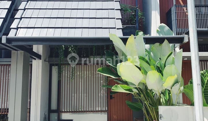 Dijual Rumah SHM Furnish di Fleekhauz R, BSD By Rumah Chinida (Dw)