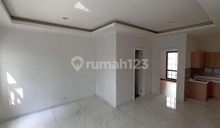 Disewakan Rumah 3 Lantai di Cluster Winona By Rumah Chinida (Ay)