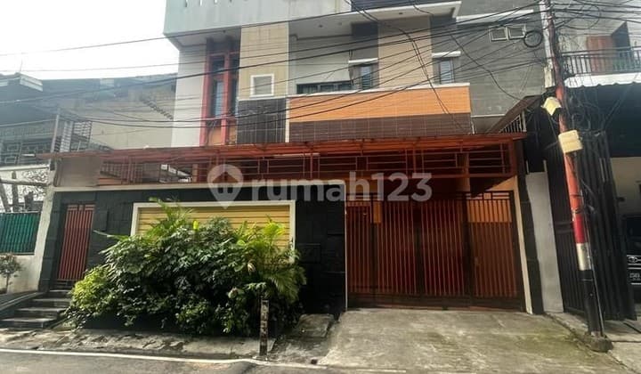 Dijual Rumah SHM 2 Lantai di Krekot Pasar Baru By Rumah Chinida (Ll)