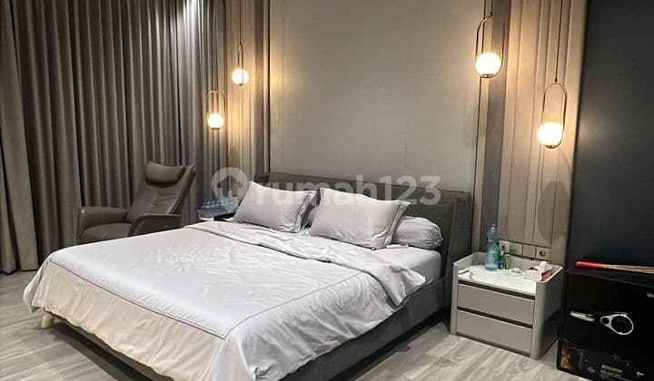 Keia Bsd 3 Lantai Muat 2 Mobil Dilingkungan Yang Nyaman