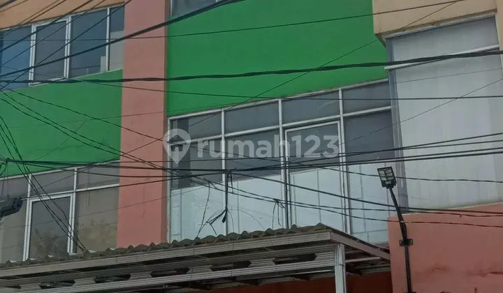 3-story strategic shop house by the main road, Curug, near Paramount Petals