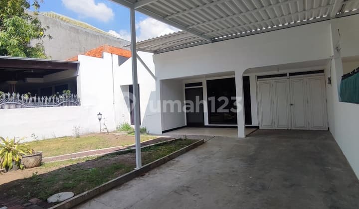 House for Rent No Renovation, North Darmo Permai, West Surabaya, East Java