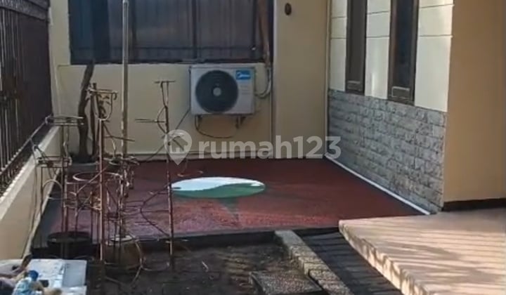 Strategis Banget, Nol Jalan, Cocok Untuk Usaha Maupun Tempat Tinggal, Raya Darmo Baru Barat, Surabaya Barat, Jawa Timur Rumah Bagus di Jl. Raya Darmo Baru Barat No.93, Sonokwijenan, Sukomanunggal, Kota Surabaya, Jawa Timur, Indonesia, 60189, Sukomanunggal