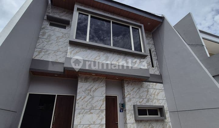 2-Story Ready-to-Occupy New Building, North Darmo Permai, West Surabaya, East Java