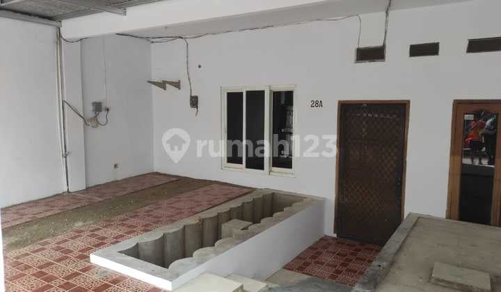 For Sale: House in Pulo Indah Raya, Kresek, Cipondoh, Tangerang.