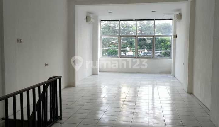 Dijual Ruko di Menteng Jakarta Pusat Lokasi Sangat Strategis