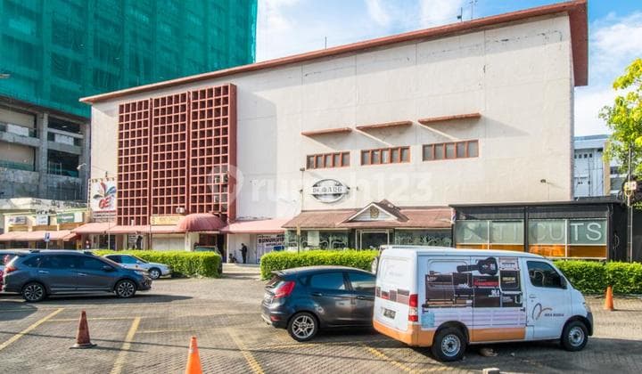 Dijual Gedung di Menteng Jakarta Pusat Lokasi Strategis & Nyaman