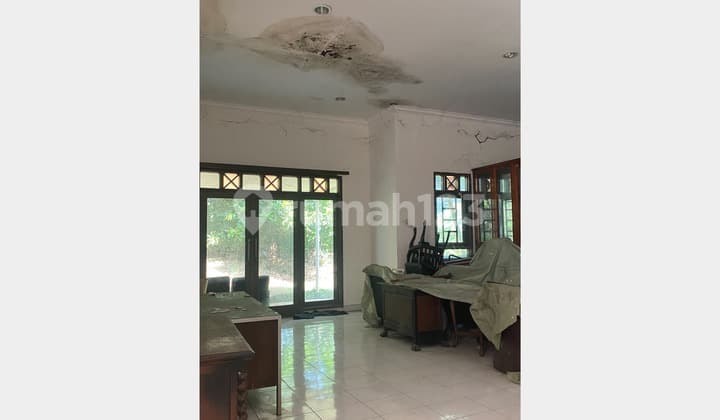 For Sale Freehold Title (SHM) House in Menteng, Central Jakarta