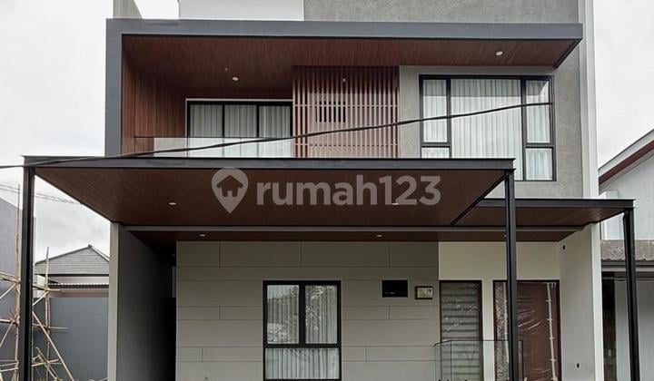 Dijual Rumah Siap Huni di Taman Simpruk Lippo Cikarang
