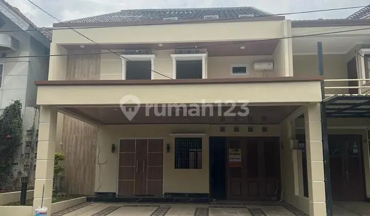 Dijual Rumah 2 Lantai Siap Huni di Taman Dago Lippo Cikarang