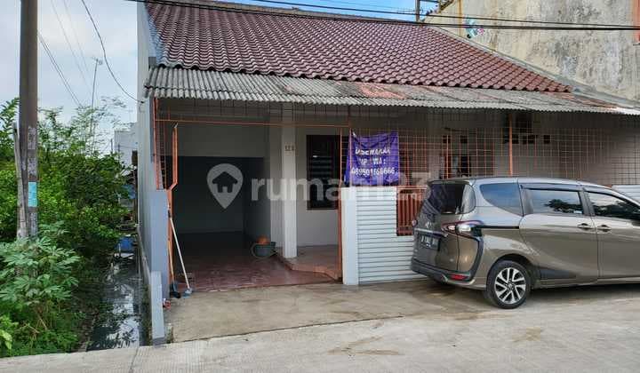 Dijual Rumah 1 lantai posisi hook di Jl. Karawang Jaya Karawang
