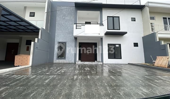 Dijual Rumah 2 Lantai Siap Huni di Taman Dago Lippo Cikarang