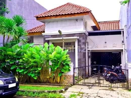 Well-Maintained Purimas House Near UPN Campus and Raya Merr