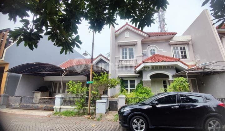 Rumah Second Royal Park Kutisari Lokasi Strategis Dekat Kampus Petra, Siap Huni