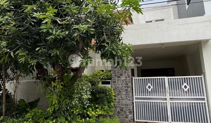 Jual Rumah Terawat Minimalis Ketintang Permai Dekat Kampus Unesa