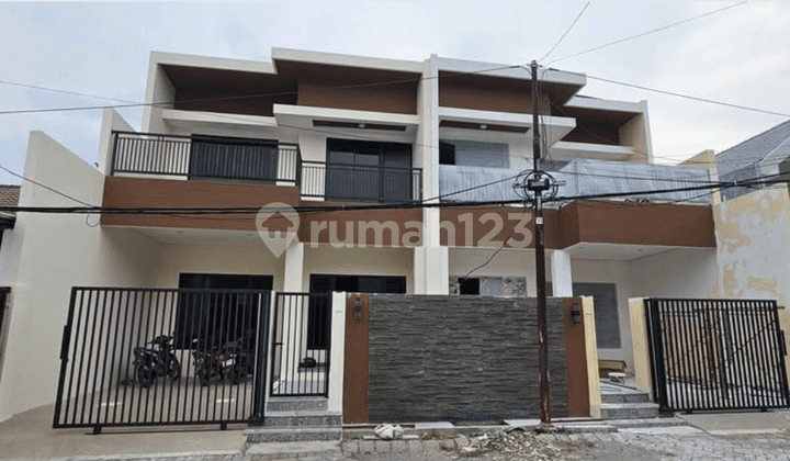 Sukolilo Dian Regency New Gress Minimalis 2 Lantai, Dekat Kampus Its & Hang Tuah