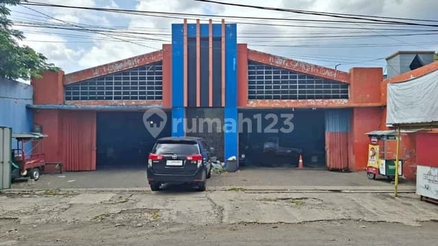 Dijual atau Disewakan Bangunan Komersil Jalan Kendalsari Cocok untuk Gudang atau Bengkel