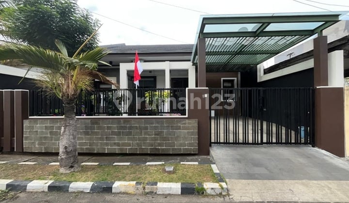 Hunian Terawat Darmo Permai Timur Bebas Banjir Lokasi Strategis