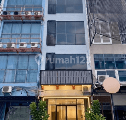 Jual Cepat Ruko Manyar Siap Pakai Strategis Cocok untuk Bank, Kantor atau Klinik