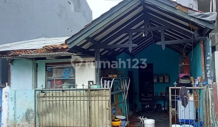 Dijual murah Rumah di Jelambar