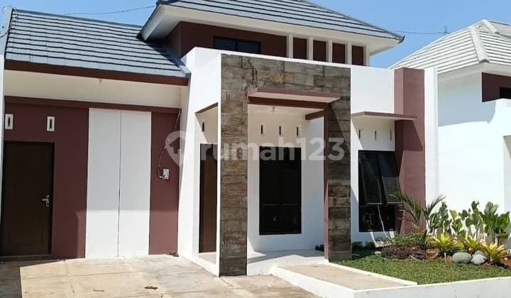 Rumah Mewah Dekat Jalan Raya Angsuran 3 Jt An