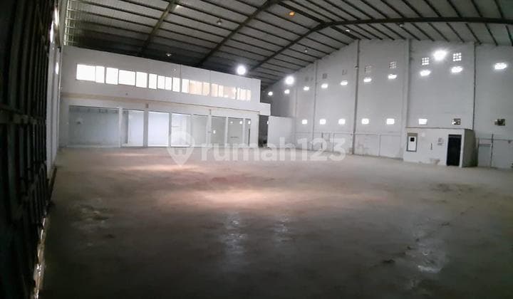 Disewa Gudang Luas Lokasi Prime Mainroad Kiaracondong