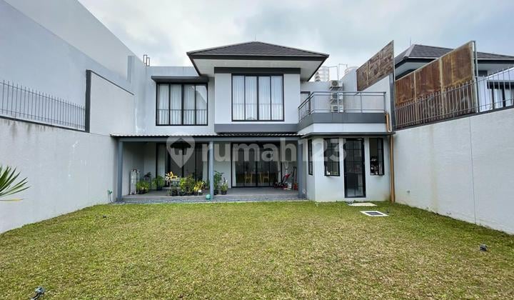 Rumah Cantik di Kota Baru Parahyangan Subanglarang View Danau