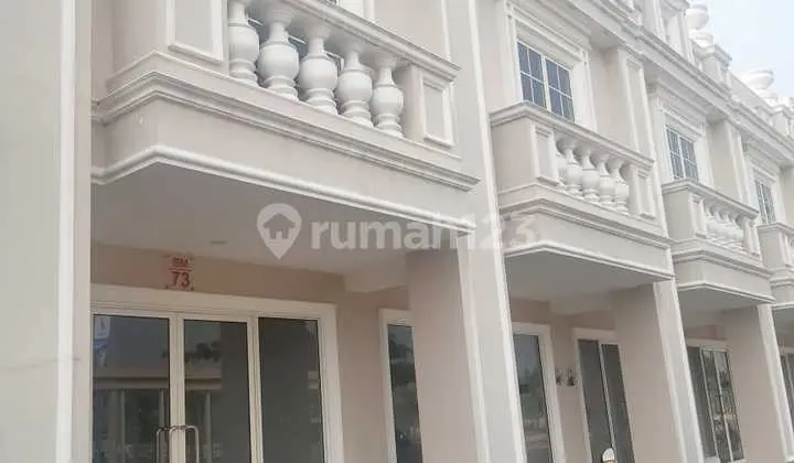 Ruko Ramai Dijual Dibawah Harga Pasar, Pinggir Jalan Utama