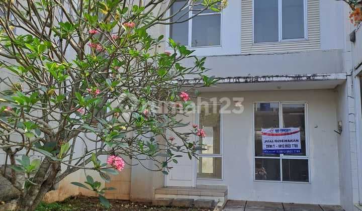 Rumah Dijual 2 Lantai Bagus Dan Lokasi Strategis