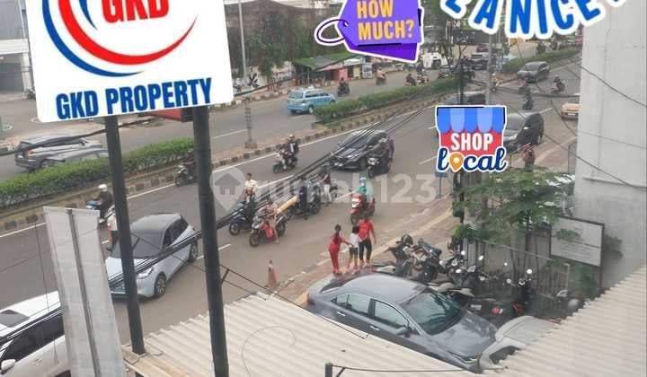 FOR RENT: STRATEGIC AND AFFORDABLE SHOPHOUSE ON THE MAIN ROAD OF ALAM SUTERA