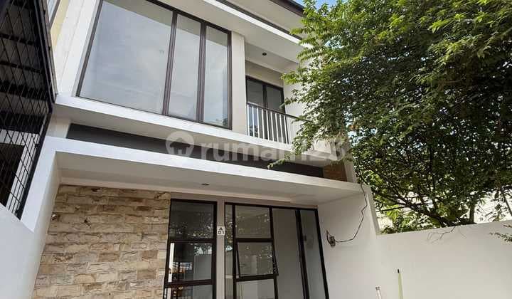 Dijual Cepat Rumah 2 Lantai di Bawah Harga Pasar di Bintaro