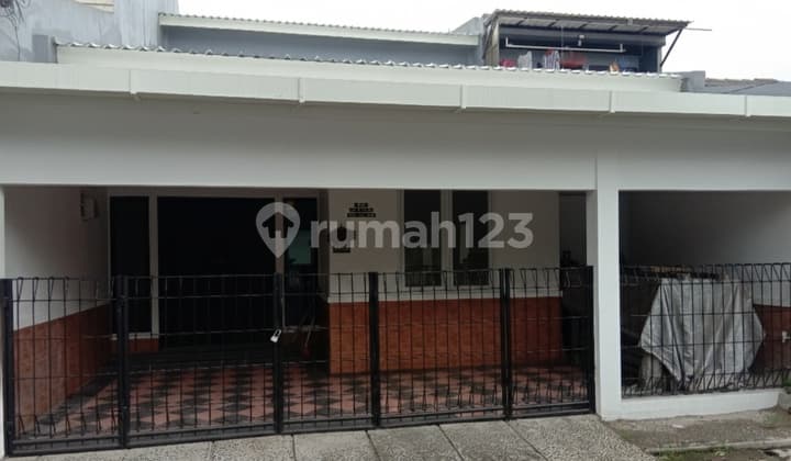 Disewakan Rumah Bagus Lokasi Nyaman di Bsd