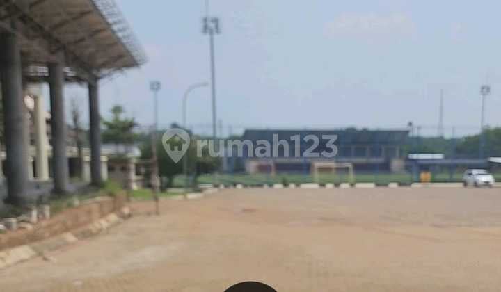 FOR RENT: CHEAP STRATEGIC LAND BY THE ROAD IN PAMULANG