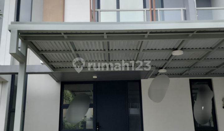 DISEWAKAN RUMAH MINIMALIS LOKASI NYAMAN DI BSD