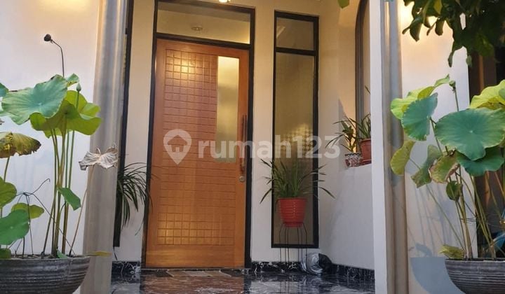 Dijual Rumah Cantik Siap Huni Nusa Loka Bsd Tangerang ~ N14.5013