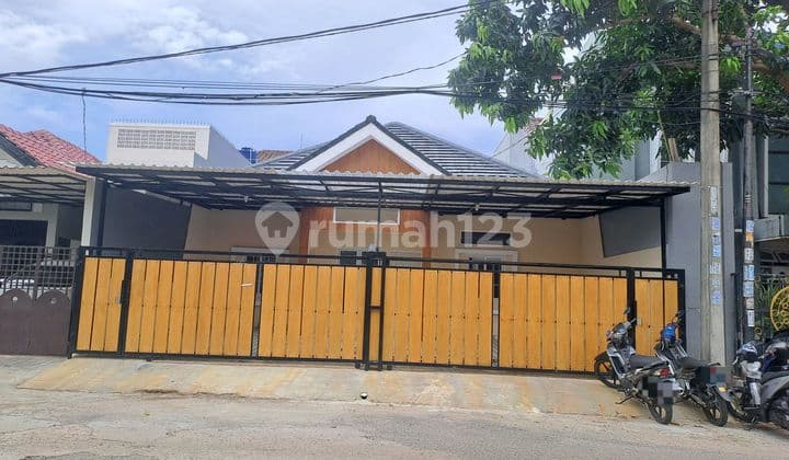 New 1-Story House for Sale in Villa Melati Mas Tangerang ~ V800109