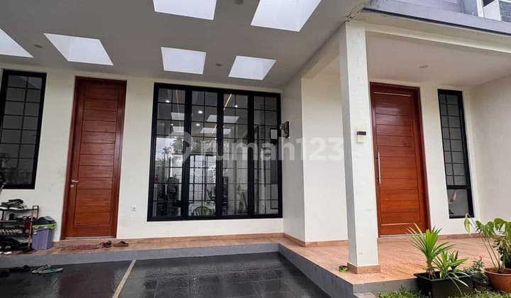 For Sale 1-Story House Ready to Occupy Villa Melati Mas Tangerang ~ V00133