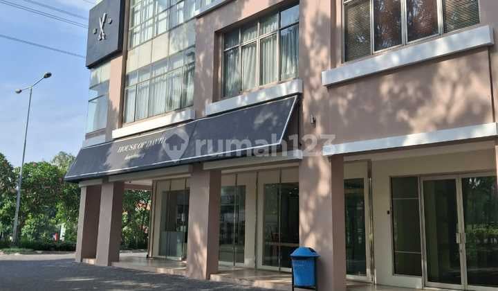 Waterplace Shop House in Front of PTC, Next to Ascott Hotel