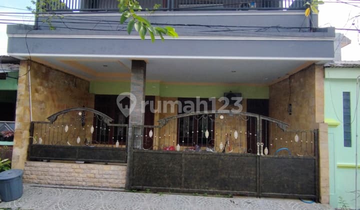 Two-Story Ready-to-Occupy House in Babatan Indah, Close to Unesa & PTC