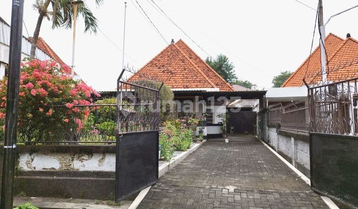Rumah Jalan Bawean Komersial Area Di Surabaya