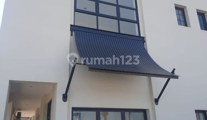 Ruko 2 Lt dekat Kampus Petra Royal Residence & Organica