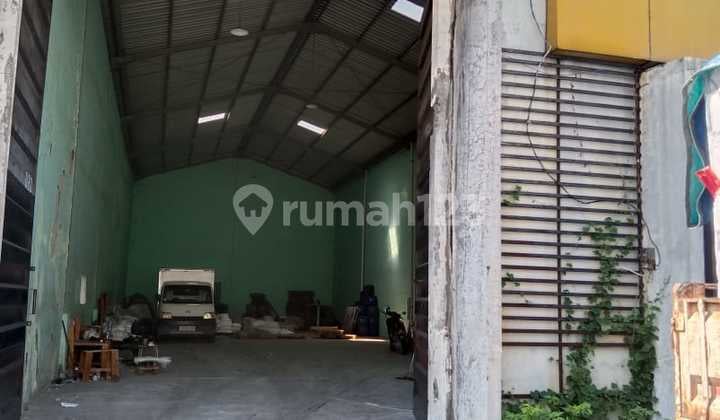 Pergudangan Tiara Jabon Tambak Sawah Sidoarjo