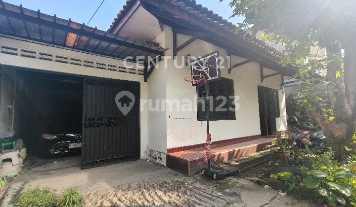 Rumah Lokasi Strategis Deket Kawasan Menteng Jakarta Pusat S9436